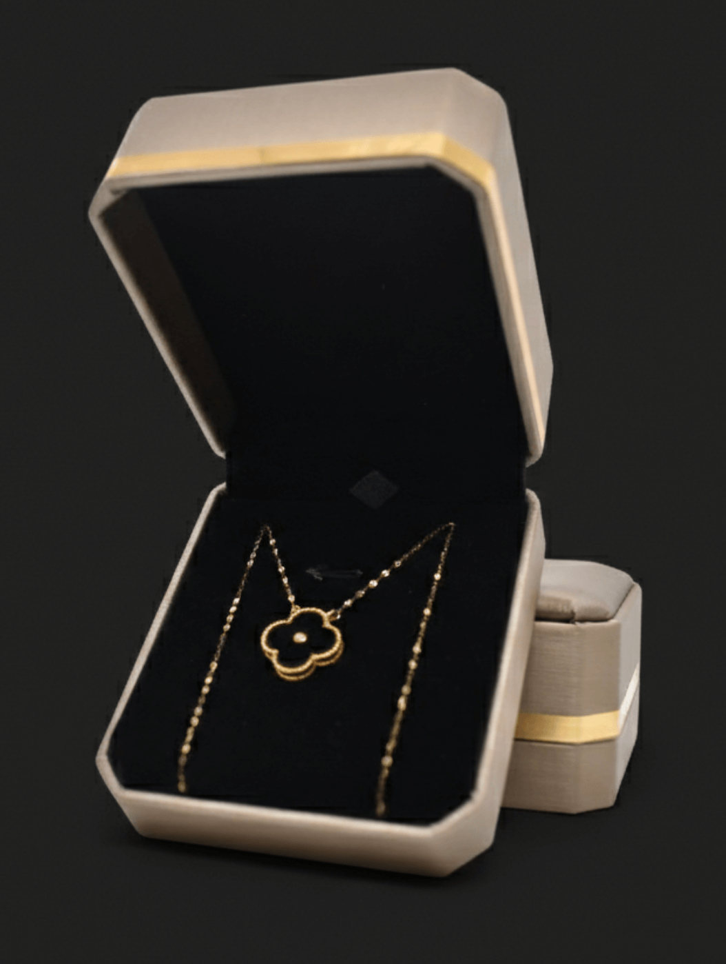 18K Clover Necklace